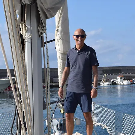Barca A Vela Beneteau Oceanis 43 - Gin Tonic
