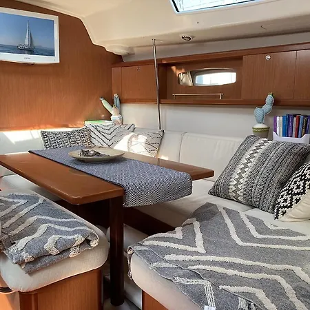 Barca A Vela Beneteau Oceanis 43 - Gin Tonic Πλωτό κατάλυμα Chiavari
